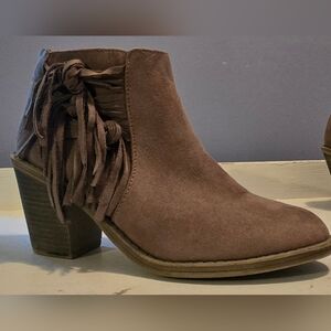 Faded Glory Grey Suede Booties with Fringe And 1.5 Inch Heel